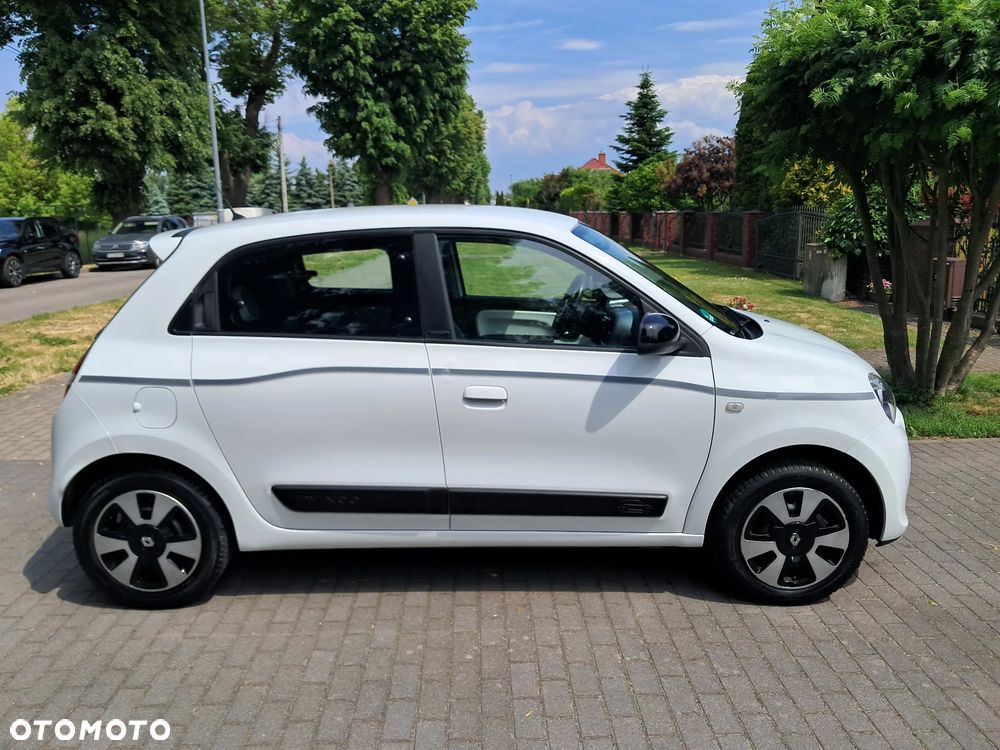 Renault Twingo SCe 70 Start&Stop LIMITED 2018 - 34