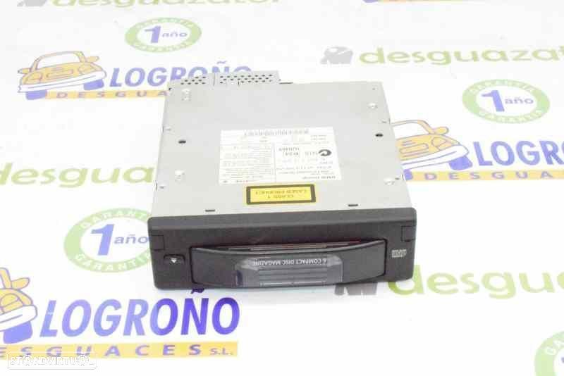 SISTEMA DE ÁUDIO RÁDIO CD BMW SERIE 5 TOURING E61 - 1