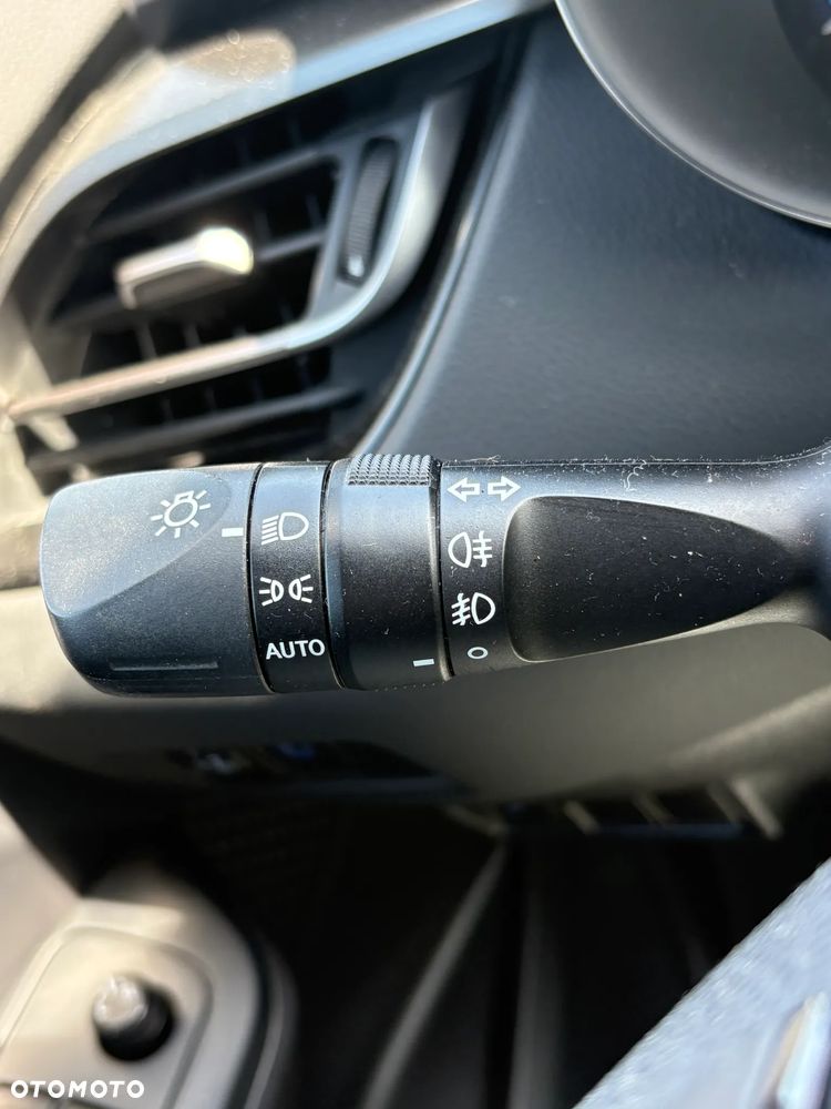Toyota C-HR 1.2 T Premium CVT - 30