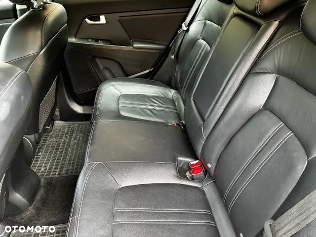 Kia Sportage - 12