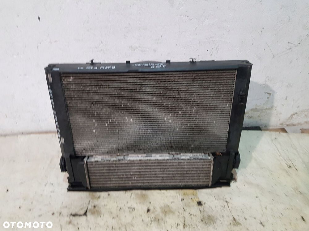 KOMPLET CHŁODNIC WENTYLATOR 8507422 BMW F30 F31 EU 14r 3.0D - 1