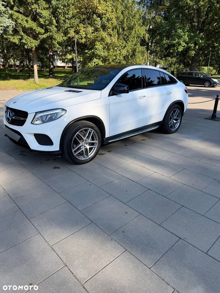 Mercedes-Benz GLE - 4