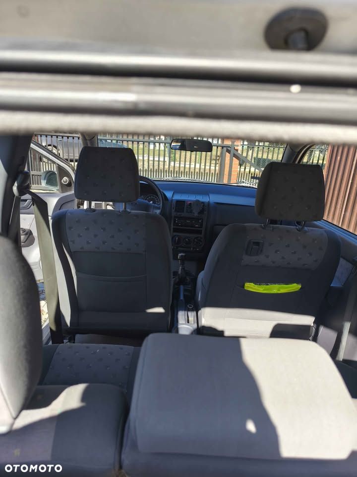 Hyundai Getz 1.1 - 4