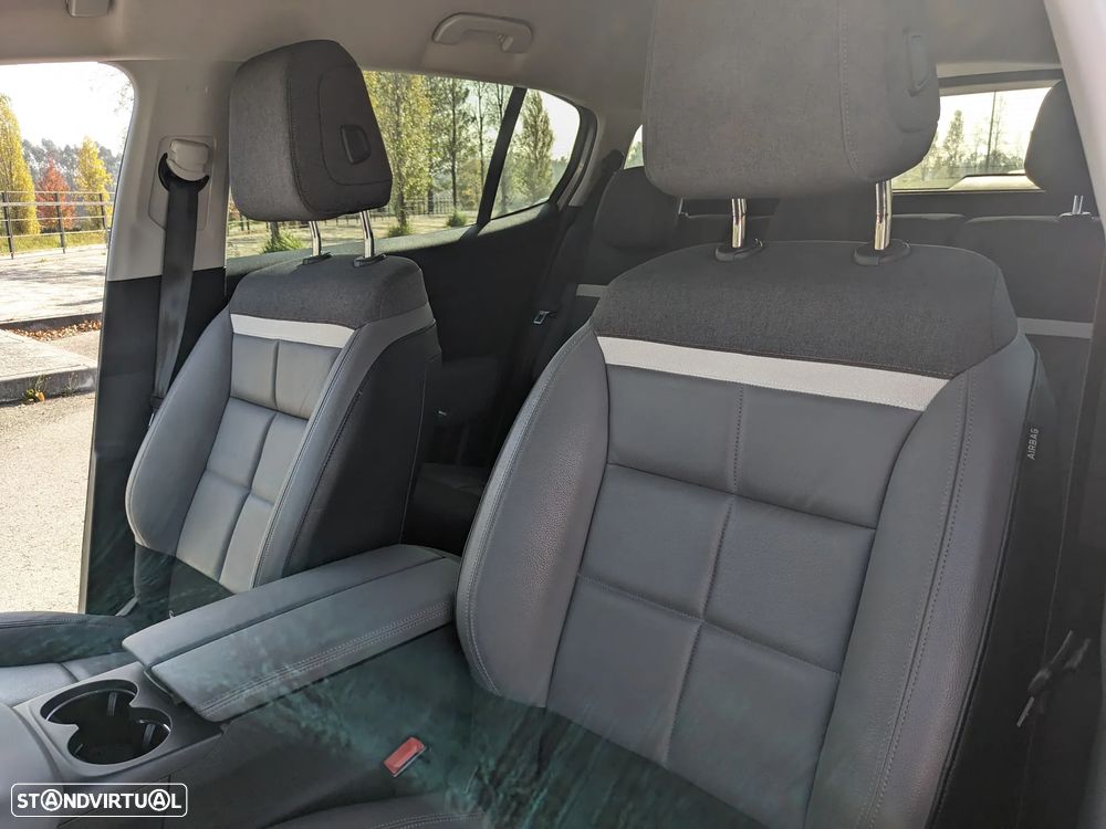 Citroën C5 Aircross 1.6 PureTech Shine EAT8 - 21