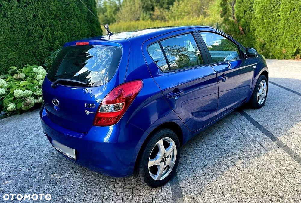Hyundai i20 1.2 UEFA EURO 2012 Edition - 14