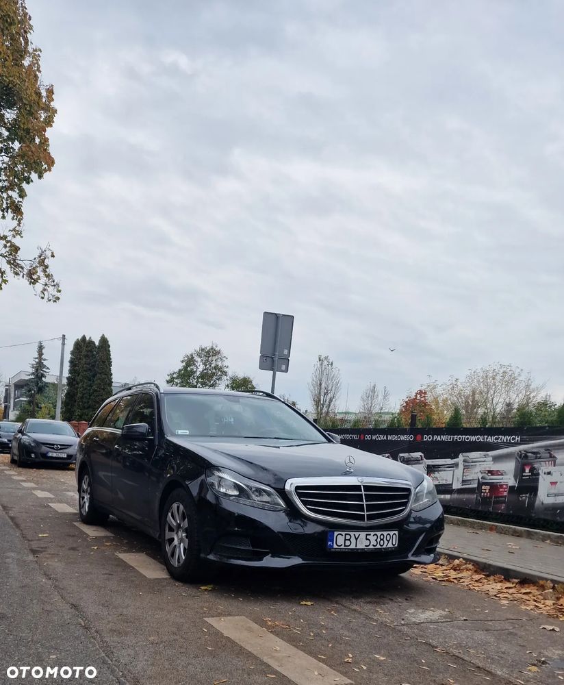 Mercedes-Benz Klasa E 200 BlueTEC 7G-TRONIC Elegance - 2