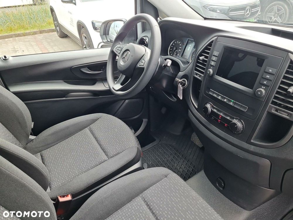 Mercedes-Benz Vito - 12