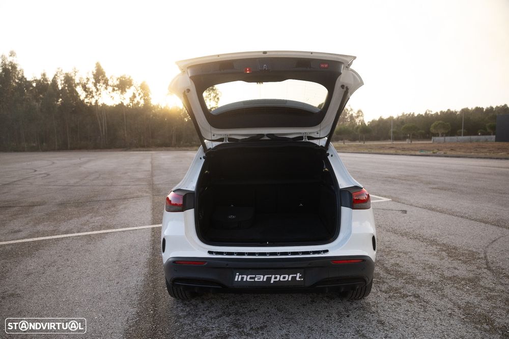 Mercedes-Benz EQA 250 AMG Line - 17