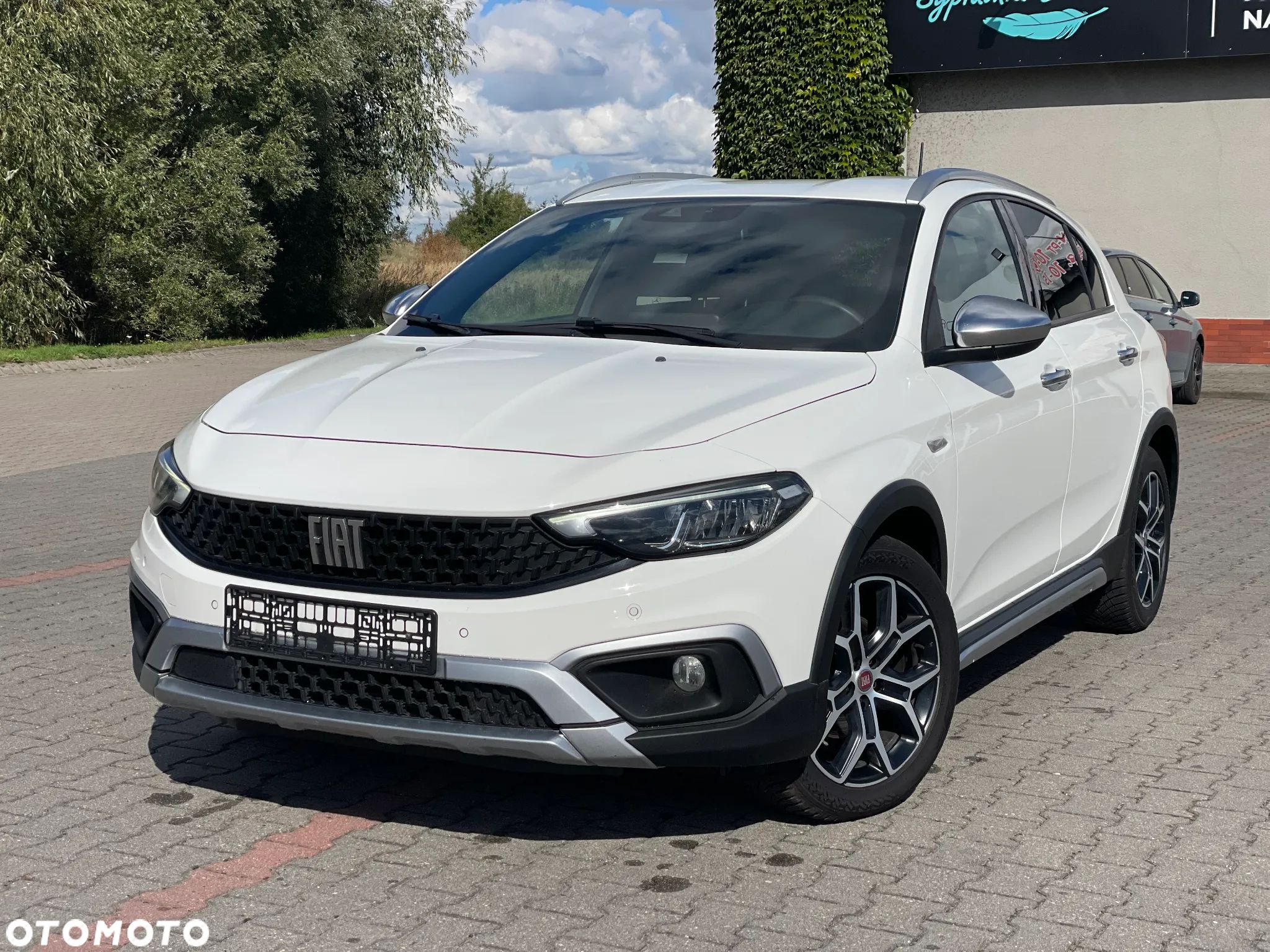Fiat Tipo 1.6 MultiJet Cross - 1