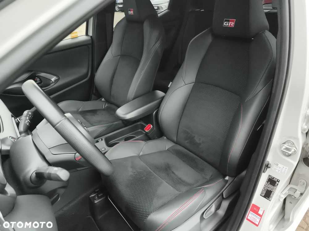 Toyota Yaris - 20