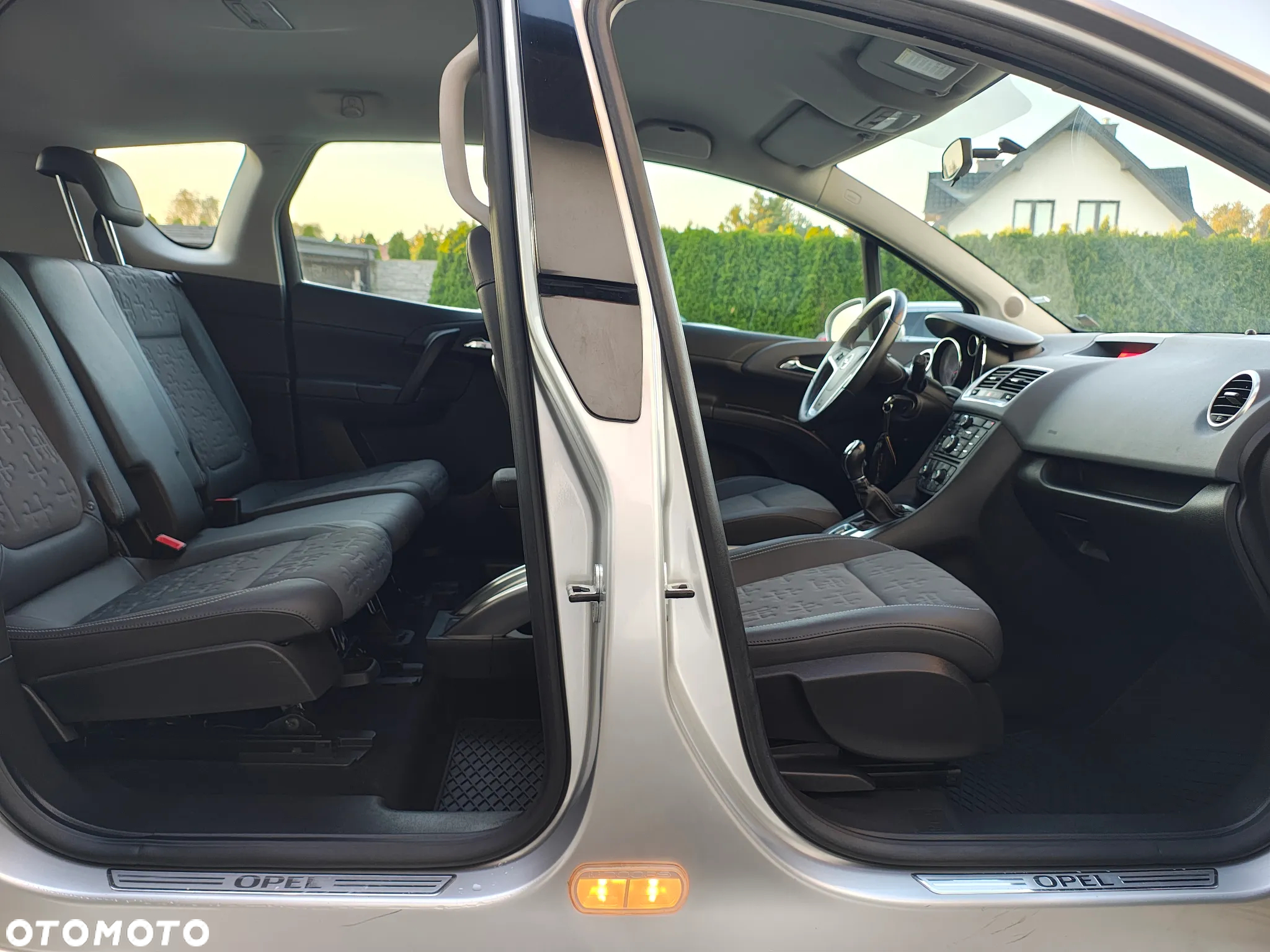 Opel Meriva 1.4 T Cosmo - 9