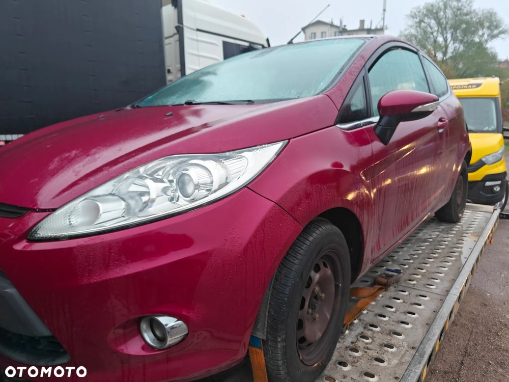 Ford Fiesta 1.25 Celebration - 5