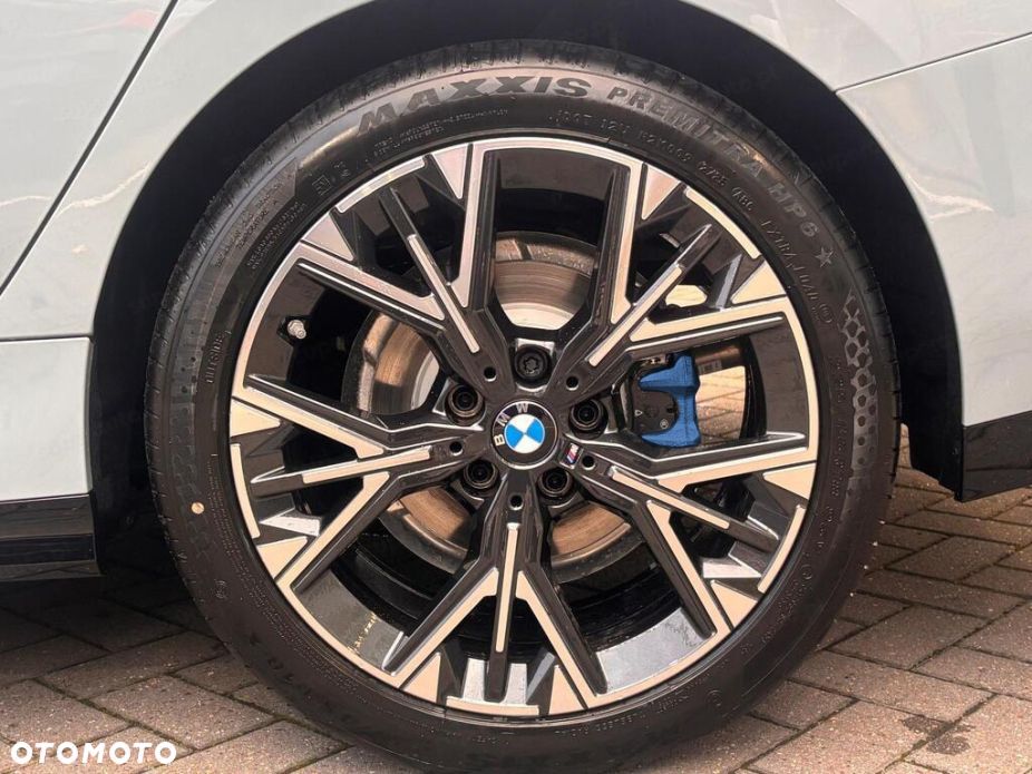 BMW Seria 2 220 mHEV - 13