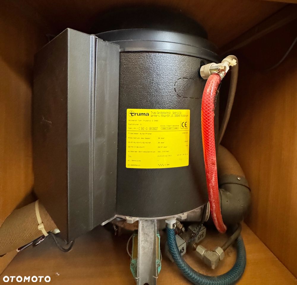 Fiat Ducato Heku kamper półintegra 2,8 - 38