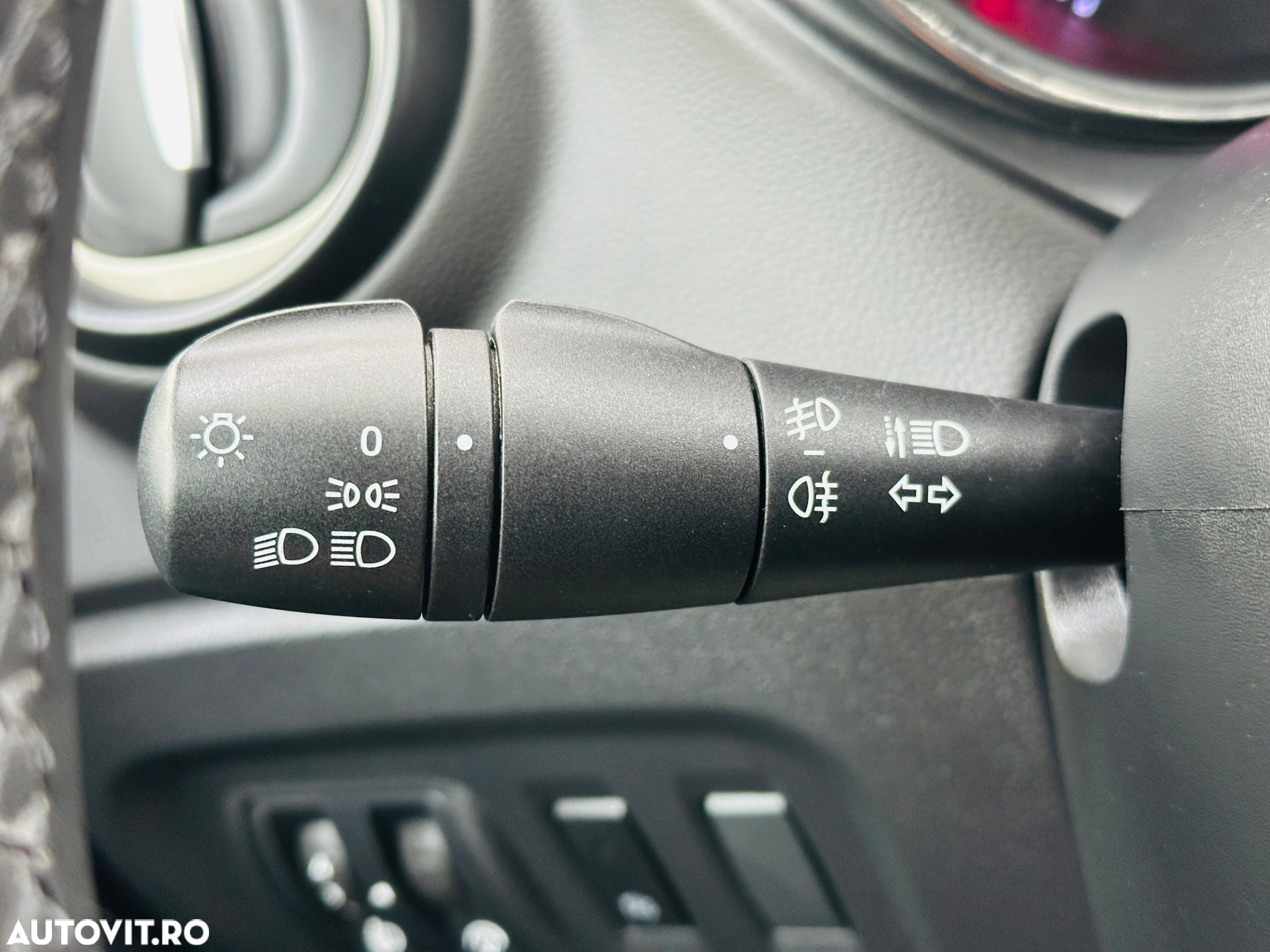 Renault Captur - 35