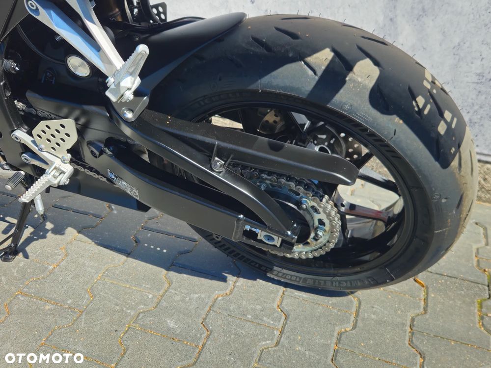 Honda CBR - 30
