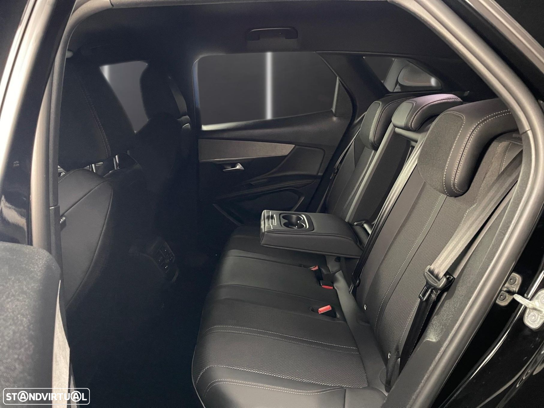 Peugeot 3008 1.2 PureTech GT EAT8 - 31