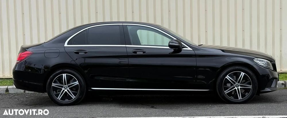 Mercedes-Benz C 300 d 9G-TRONIC AMG Line - 13