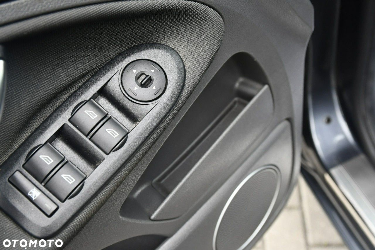 Ford Focus C-Max - 16