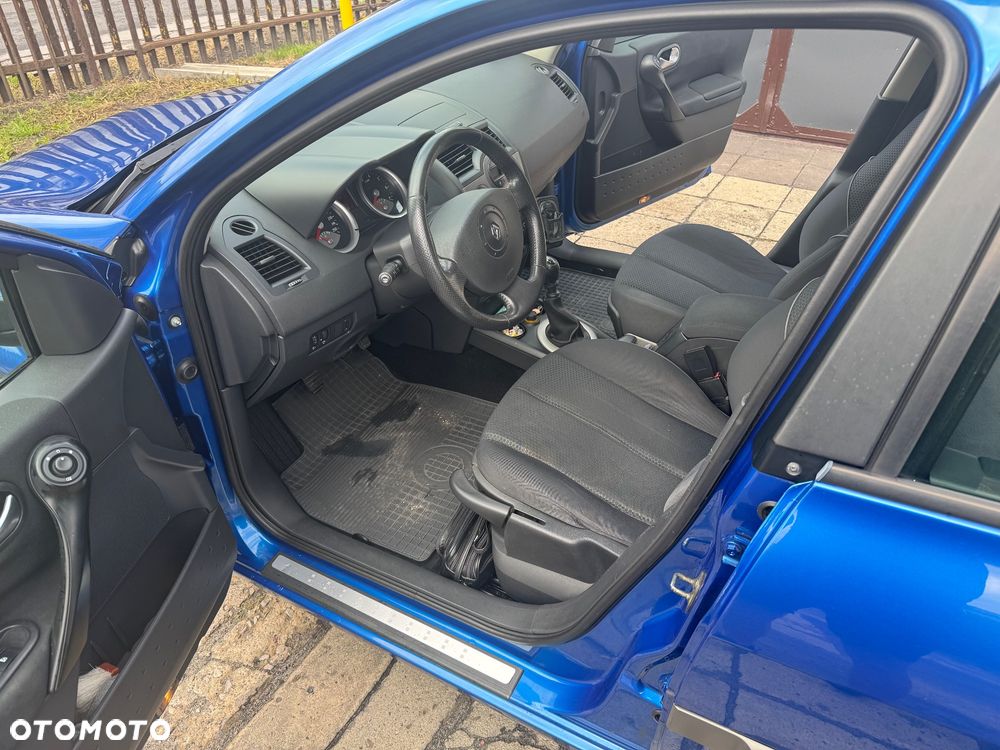 Renault Megane - 9