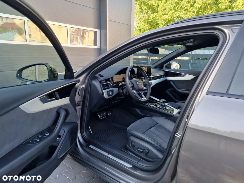 Audi A4 Avant 2022