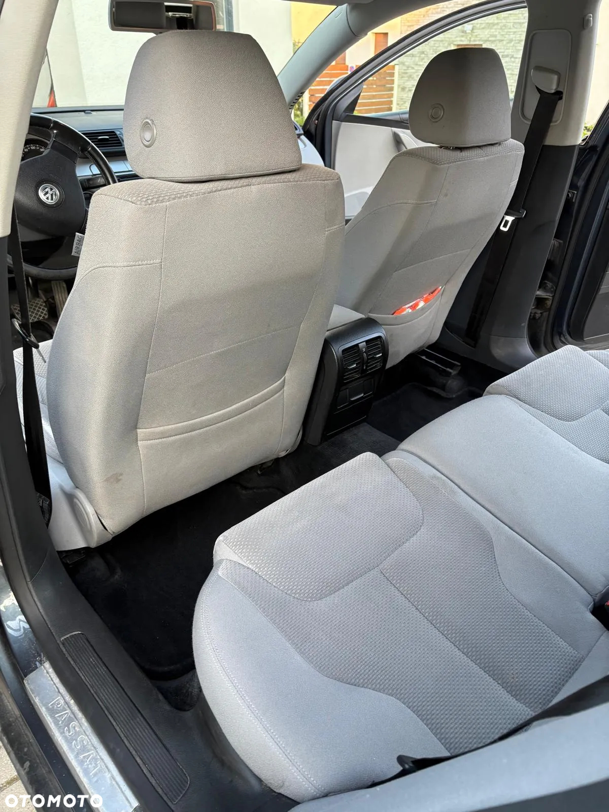 Volkswagen Passat 2.0 TDI DPF Comfortline DSG - 9