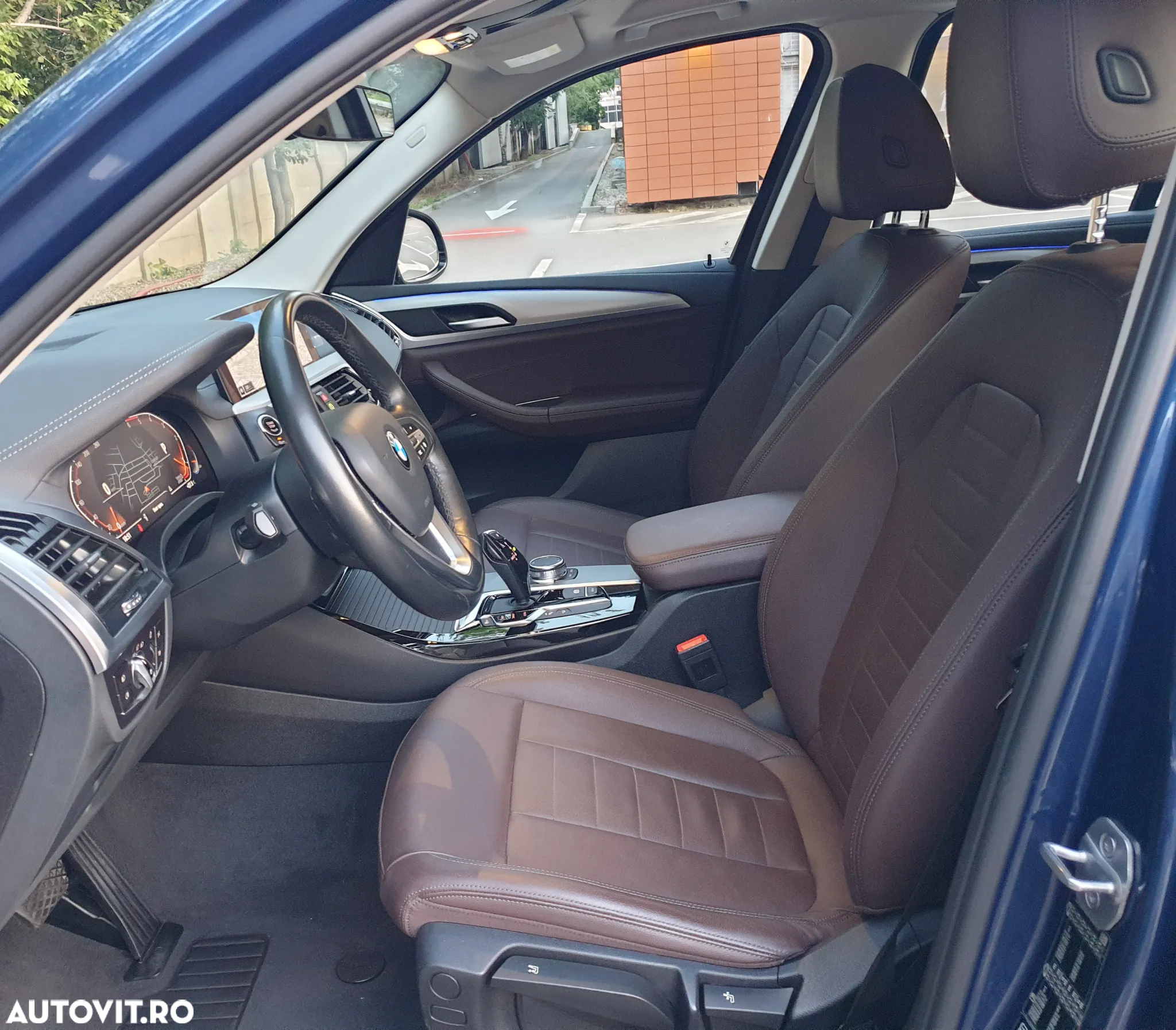 BMW X3 xDrive20d AT Luxury Line - 6