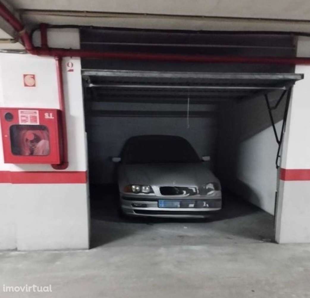 Garagem  Venda em Vila Nova de Famalicão e Calendário,Vila Nova de Fam - Grande imagem: 3/7