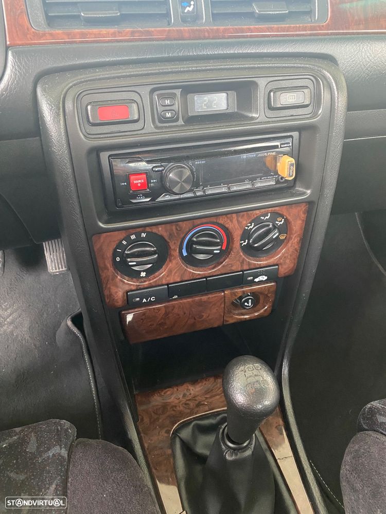 Honda Civic 1.6 ESi - 11