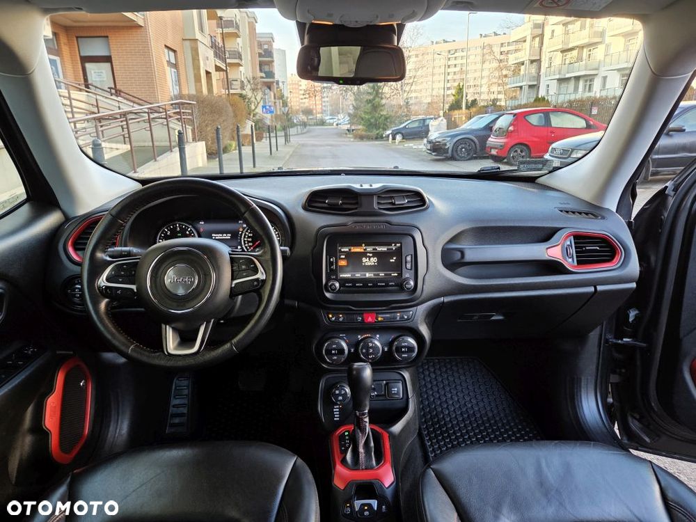 Jeep Renegade 2.0 MultiJet Trailhawk 4WD S&S - 30