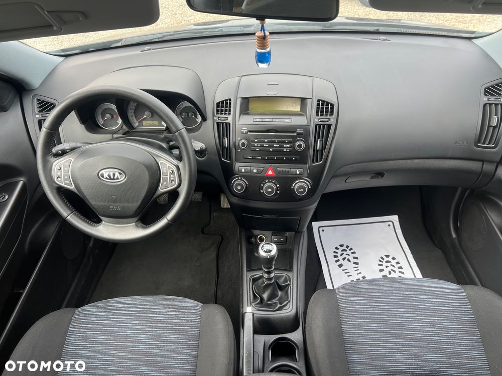 Kia Ceed 1.6 CRDi EX - 5
