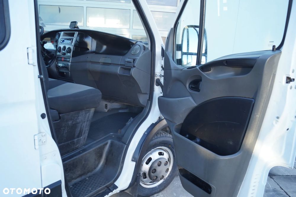 Iveco Daily - 25