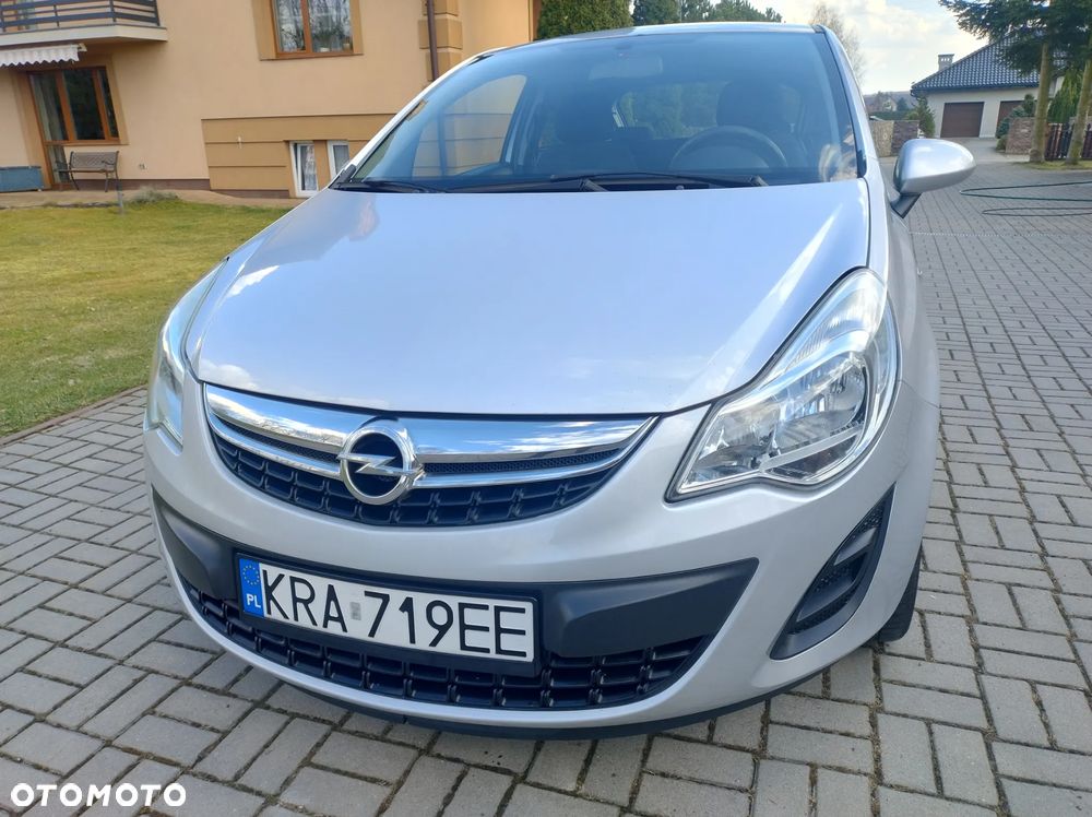 Opel Corsa 1.2 16V Cosmo - 17