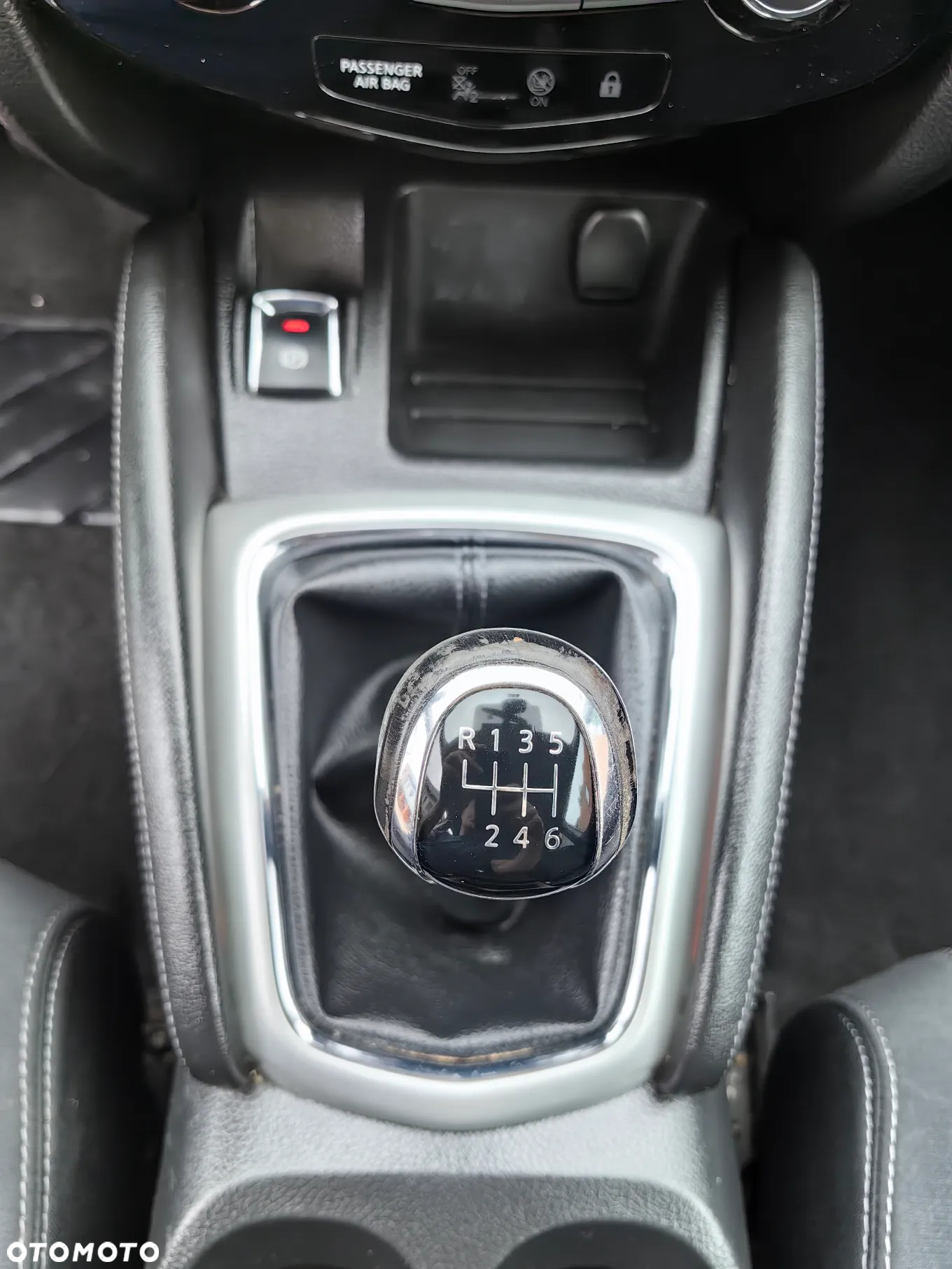 Nissan Qashqai 1.5 dCi Tekna - 15