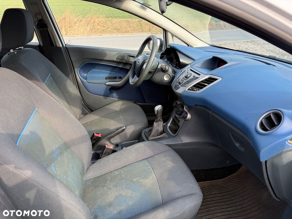 Ford Fiesta 1.25 Trend - 11