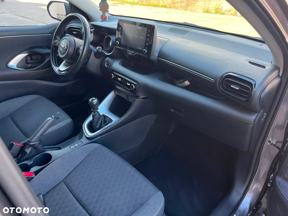 Toyota Yaris 1.5 VVT-i Comfort - 22