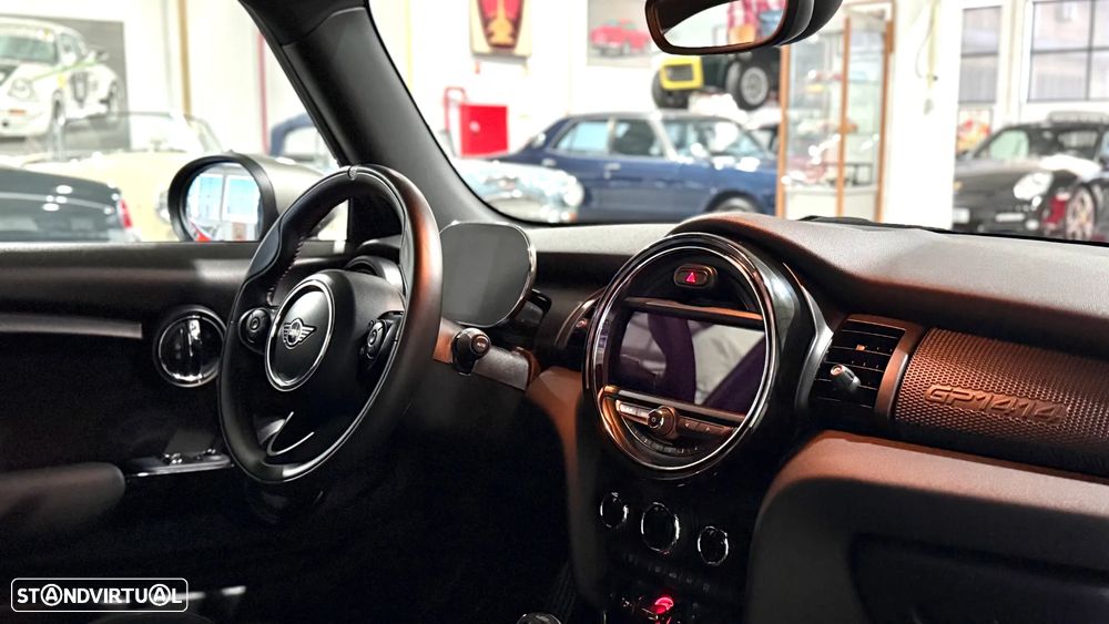 MINI 3 Portas John Cooper Works GP - 20