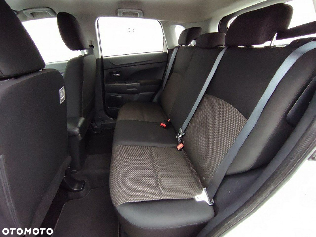 Mitsubishi ASX - 13