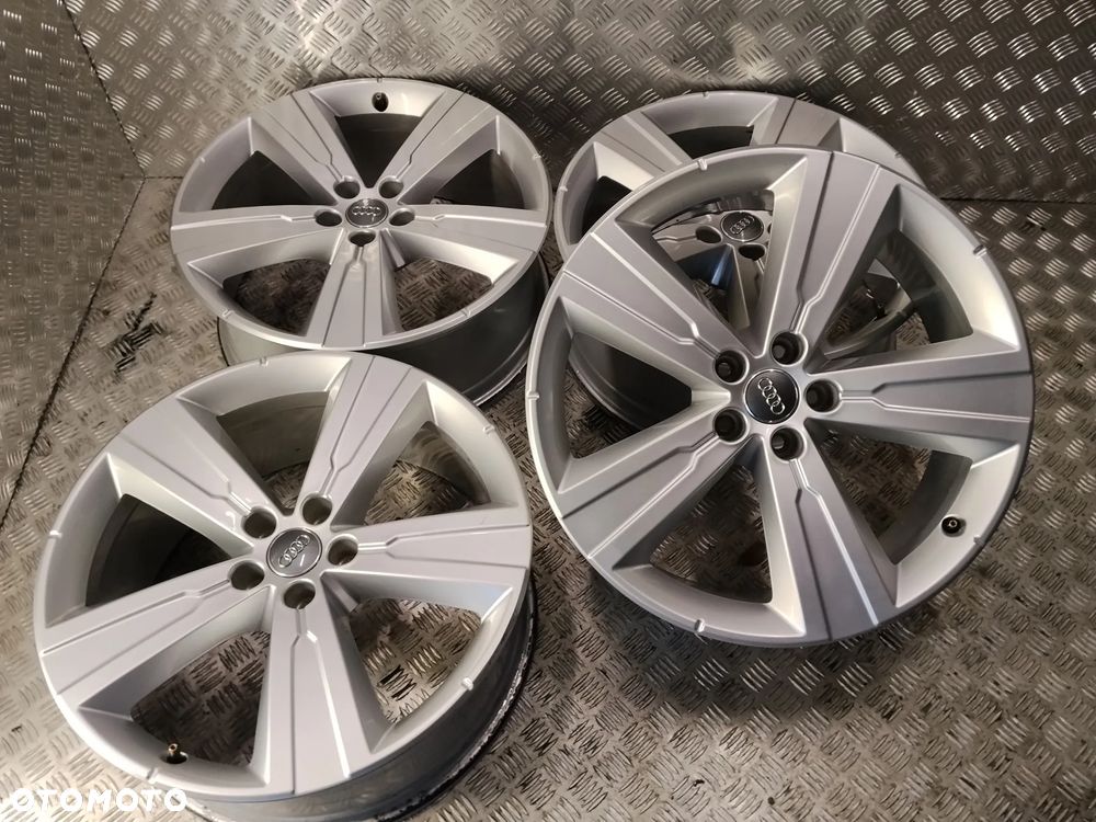 Felgi Audi Q7 SQ7 Q8 Q5 SQ5 A7 A8 8Jx20 et28 5x112 - 2