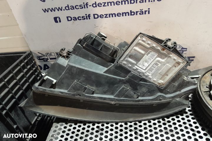 Far dreapta cu Xenon 8E0941030H 8E0941030H Audi A4 B6 [2000 - 2005] S - 3