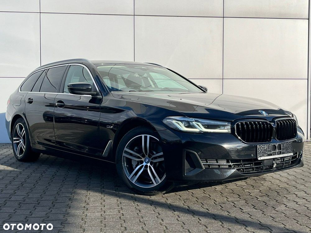 BMW Seria 5 530e Luxury Line - 5