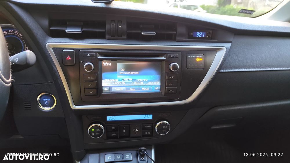 Toyota Auris - 10