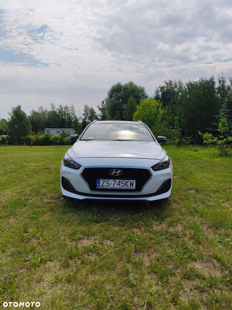 Hyundai i30 1.4 GO Plus - 4