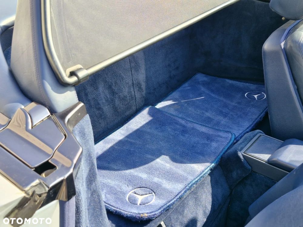 Mercedes-Benz SL - 16