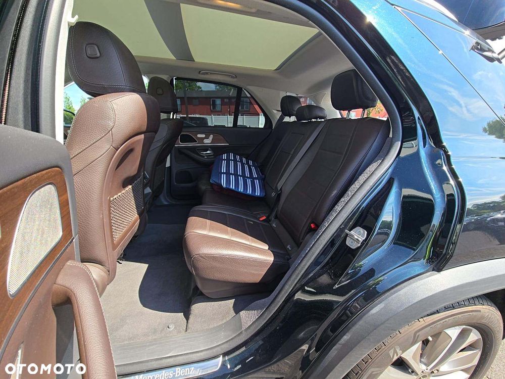 Mercedes-Benz GLE - 11