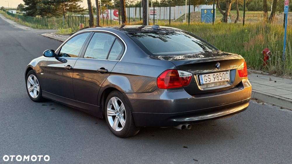 BMW Seria 3 - 12