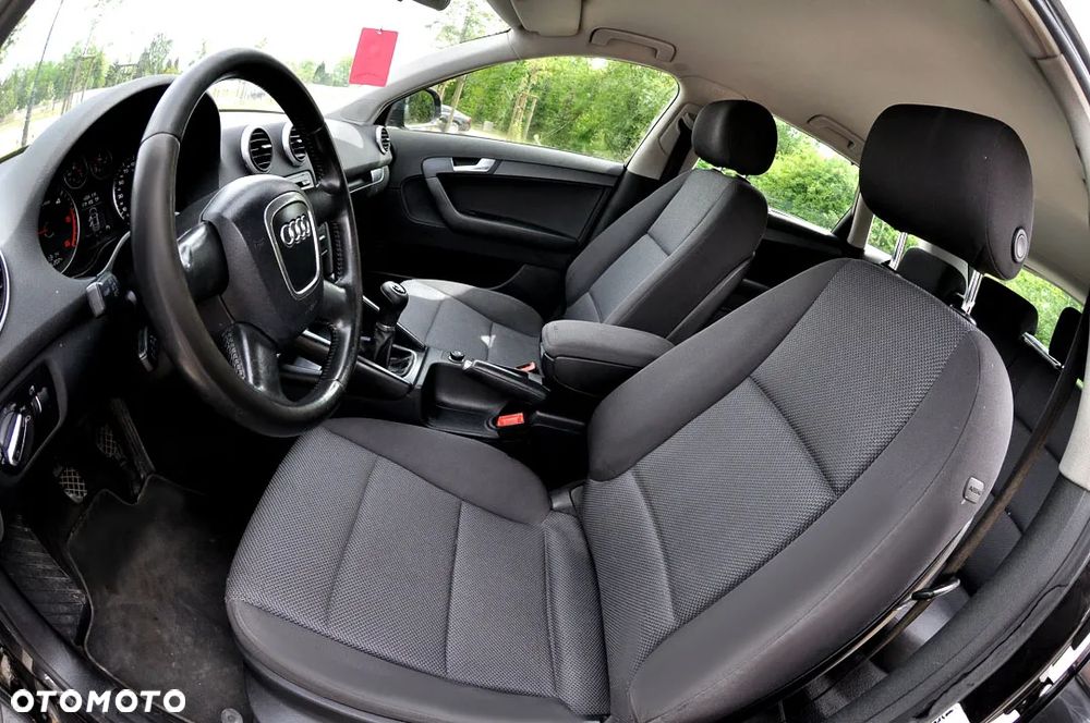 Audi A3 Sportback - 14