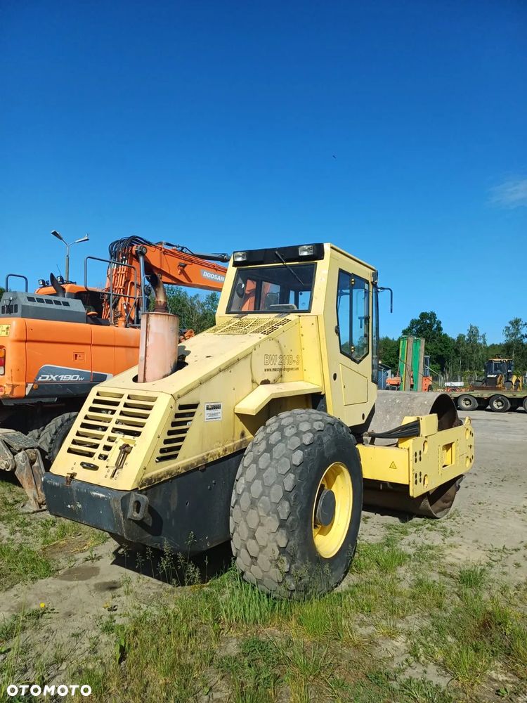 Bomag BW211D-3 - 1