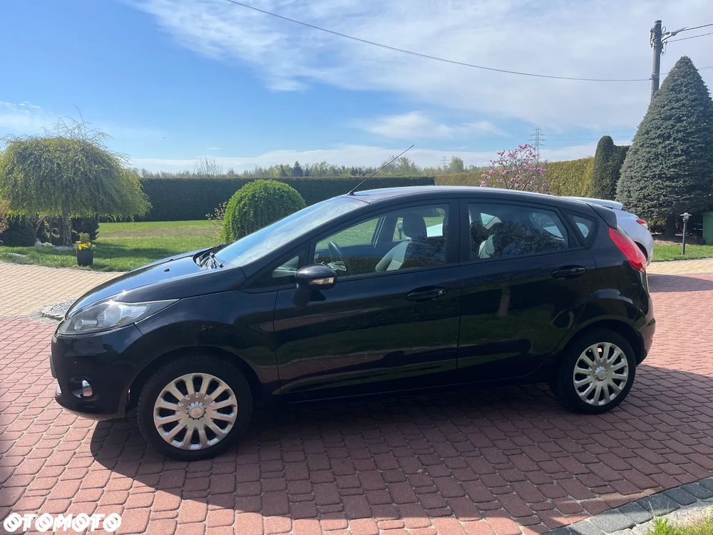 Ford Fiesta 1.25 Champions Edition - 4
