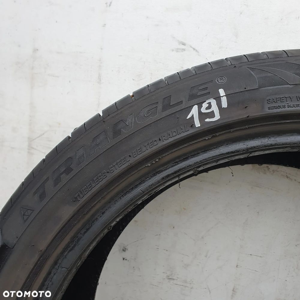 Opona TRIANGLE 235/45 R19 - 6